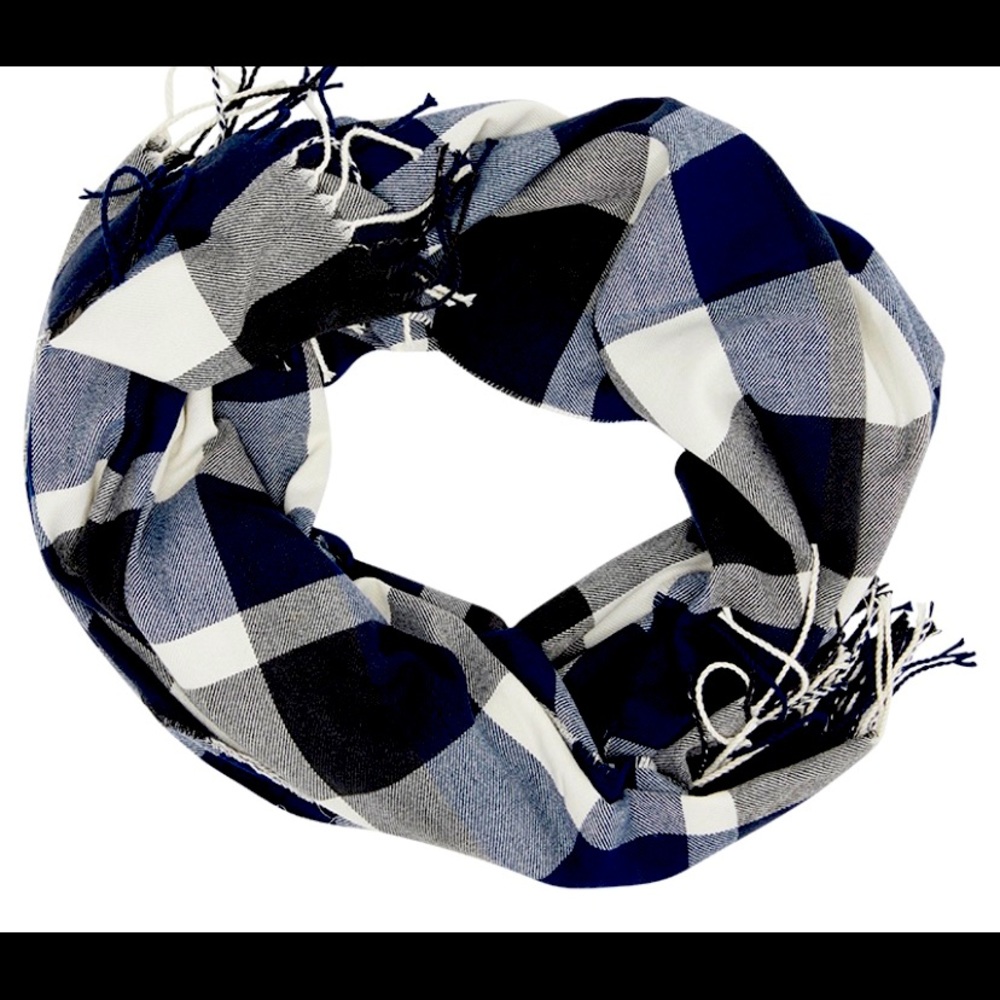 ⚡️SALE🧣Plush Apparel Scarf 🧣